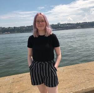 Meet your Posher, Jade